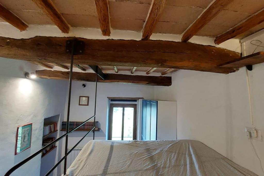 Piccolo Appartamento Monticiano Exterior photo